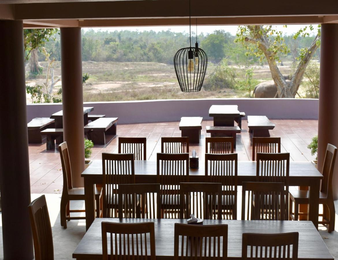 I Love Phants Lodge Ban Huai Thawai Экстерьер фото